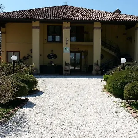 Agriturismo Pozzo Dei Desideri Lantgård *